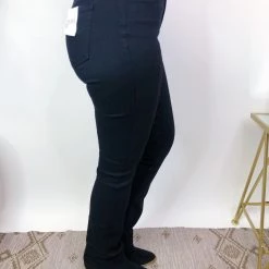 Iris & Rainbow Boutique #M562 Just Awesome Zenana Jeans