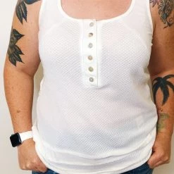 Iris & Rainbow Boutique #K400 Free Fall With Me Tank (Off-White)