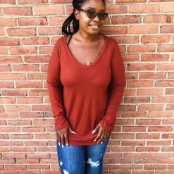 Iris & Rainbow Boutique #K685 The City Girl's Cozy Pullover (Rust)