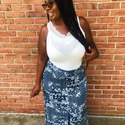 Iris & Rainbow Boutique New Arrivals #K691 Blue Skies In Paradise Paisley Skirt