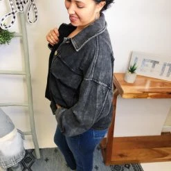 Iris & Rainbow Boutique #L542 Evening Blues Shacket