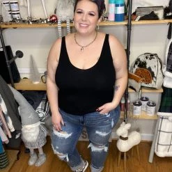 Iris & Rainbow Boutique #81 Beach Splash Judy Blue Boyfriend Jeans