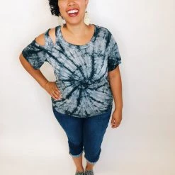 Iris & Rainbow Boutique #K243 Swirling Galaxy POL Top 13 Iris & Rainbow Boutique #K243 Swirling Galaxy POL Top