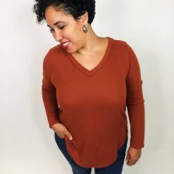 Iris & Rainbow Boutique #K685 The City Girl's Cozy Pullover (Rust)