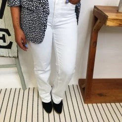Iris & Rainbow Boutique #M318 Your Closet Is Calling White Bootcut Judy Blue Jeans