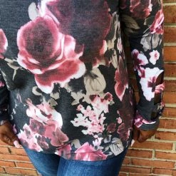 Iris & Rainbow Boutique #K688 Sparks Of Joy Floral Top