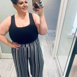 Iris & Rainbow Boutique #M707 Changed On Me Pants