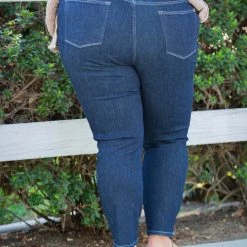 Iris & Rainbow Boutique #K814 Squad Goals Judy Blue Mom Jeans