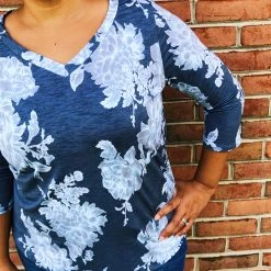 Iris & Rainbow Boutique #K557 Bloom Under The Moonlight Top