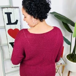 Iris & Rainbow Boutique #M688 Really Pretty Knit Sweater New Arrivals