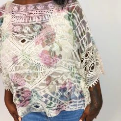 Iris & Rainbow Boutique New Arrivals #L8 Dreaming Of A Floral Poncho