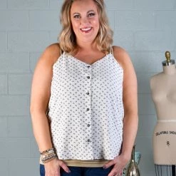 Iris & Rainbow Boutique New Arrivals #428 Black Fan Button Tank