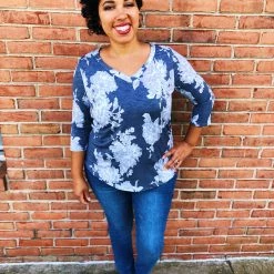 Iris & Rainbow Boutique #K557 Bloom Under The Moonlight Top