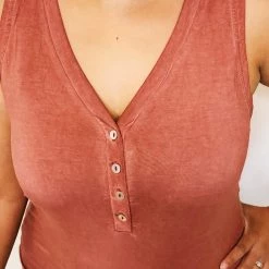 Iris & Rainbow Boutique #K242 Campfire Sonata POL Sleeveless Top