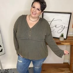 Iris & Rainbow Boutique #L650 Everything I Wanted POL Hoodie