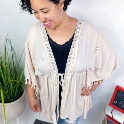 Iris & Rainbow Boutique #M739 Natural To The Core Kimono