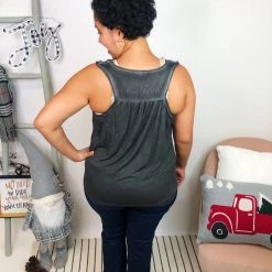 Iris & Rainbow Boutique #L289 Flowers On Me POL Top (Gray)