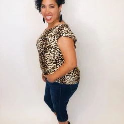 Iris & Rainbow Boutique #K331 Feisty Flutter Sleeve Top New Arrivals