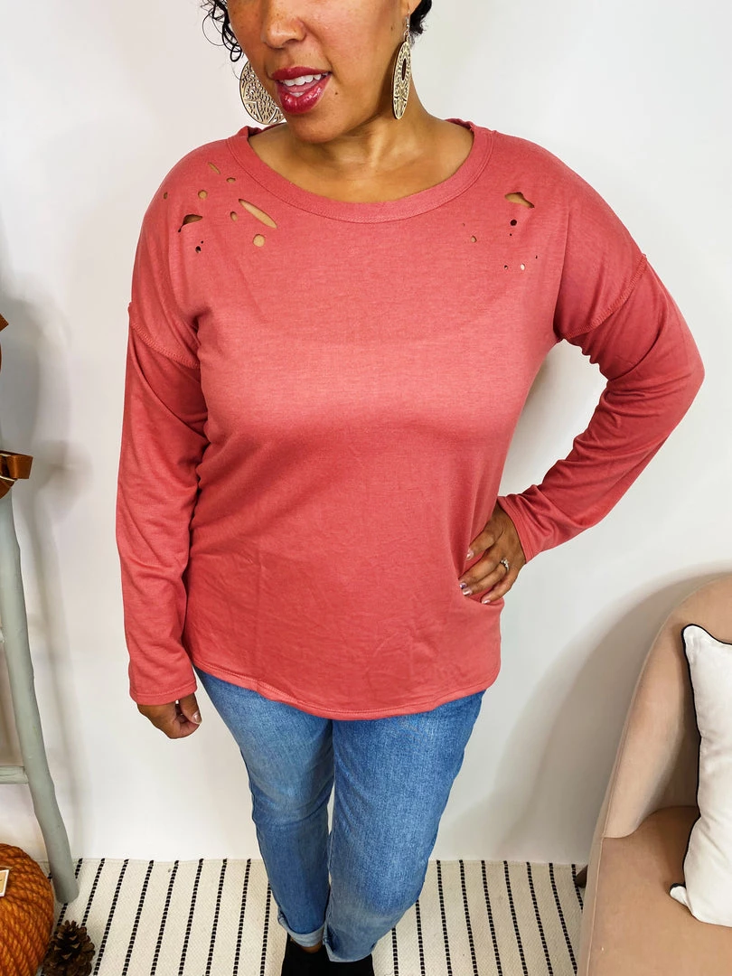 Iris & Rainbow Boutique #K917 Phoenix Views Long Sleeve Top (Mauve) New Arrivals 5 Iris & Rainbow Boutique #K917 Phoenix Views Long Sleeve Top (Mauve) New Arrivals