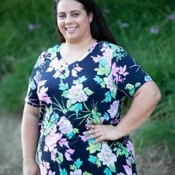 Boutique Simplified New Arrivals Digital Floral Short Sleeve Top