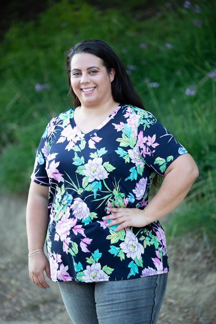 Boutique Simplified New Arrivals Digital Floral Short Sleeve Top 4 Boutique Simplified New Arrivals Digital Floral Short Sleeve Top