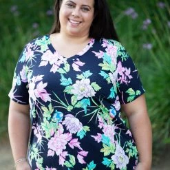 Boutique Simplified New Arrivals Digital Floral Short Sleeve Top 13 Boutique Simplified New Arrivals Digital Floral Short Sleeve Top