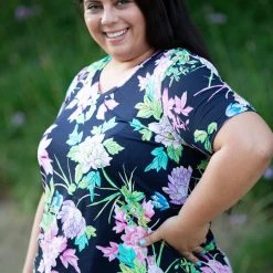 Boutique Simplified New Arrivals Digital Floral Short Sleeve Top 14 Boutique Simplified New Arrivals Digital Floral Short Sleeve Top