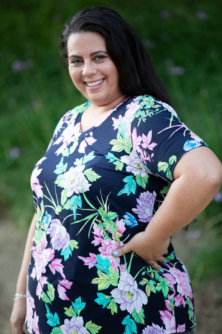 Boutique Simplified New Arrivals Digital Floral Short Sleeve Top 7 Boutique Simplified New Arrivals Digital Floral Short Sleeve Top