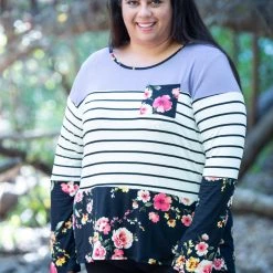 Boutique Simplified New Arrivals Fantasmic Colorblock Top