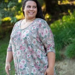 Boutique Simplified Cappuccino Floral 3/4 Sleeve Top 13 Boutique Simplified Cappuccino Floral 3/4 Sleeve Top