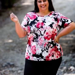 Boutique Simplified Time For Change Ruffled Lace Top