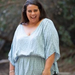 Boutique Simplified New Arrivals Ocean Floral Woven Top