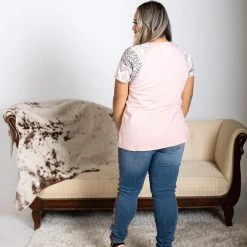 Boutique Simplified Keep Me Close Short Sleeve