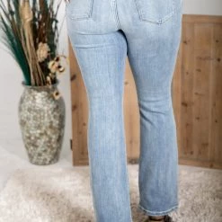 Boutique Simplified Kickin' It Judy Blue Bootcut Jeans